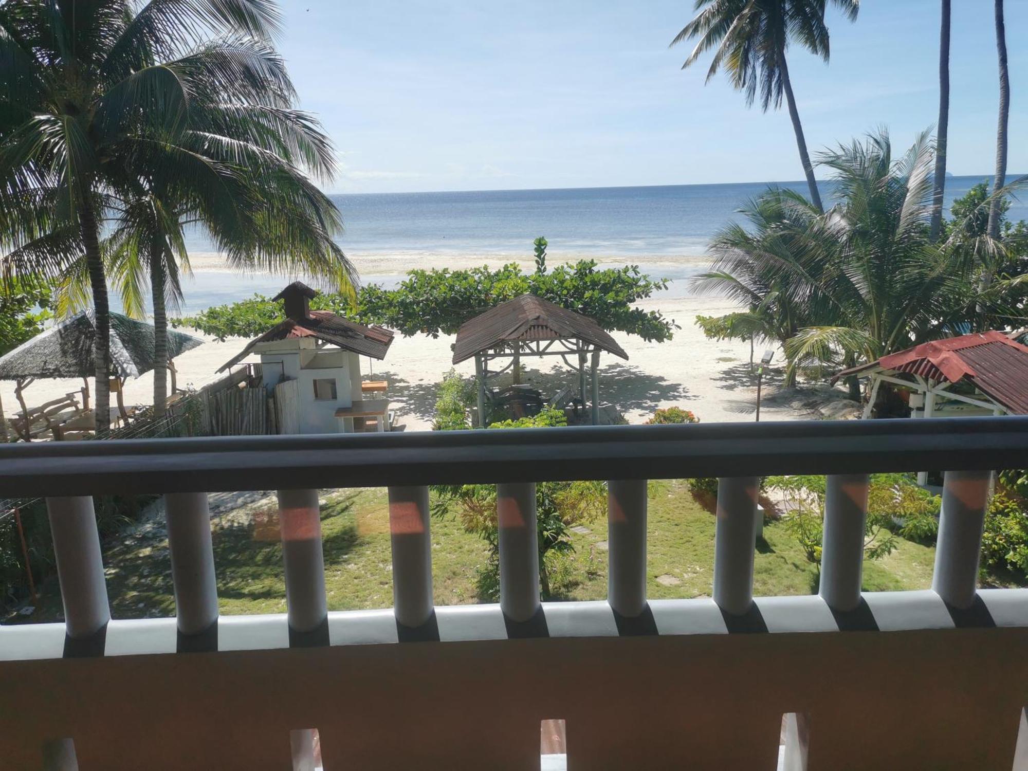 Tropicasa Siquijor Seafront Guest House Solangon Экстерьер фото